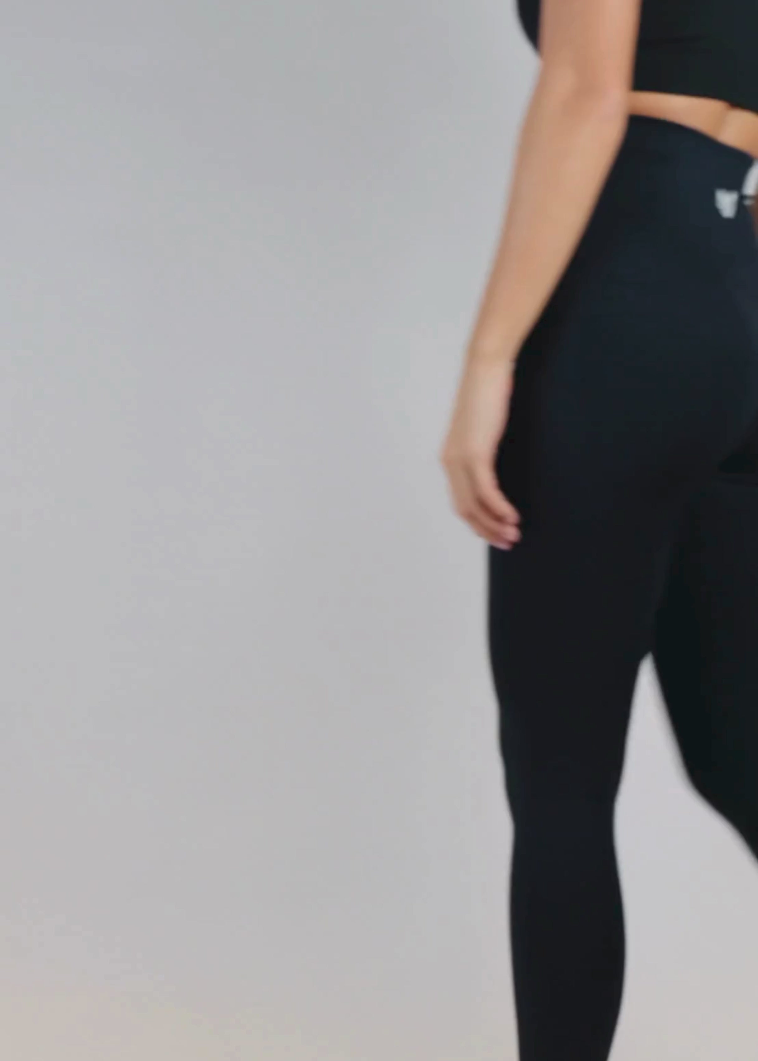 Black Scrunch Legging